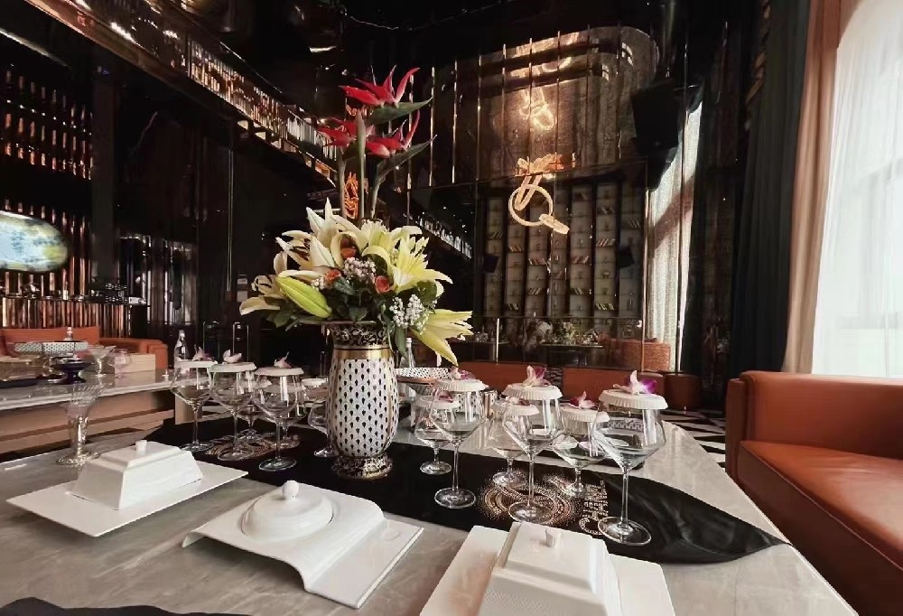 无锡缤纷年代KTV消费价格,电话小费,环境怎么样(梁溪店)